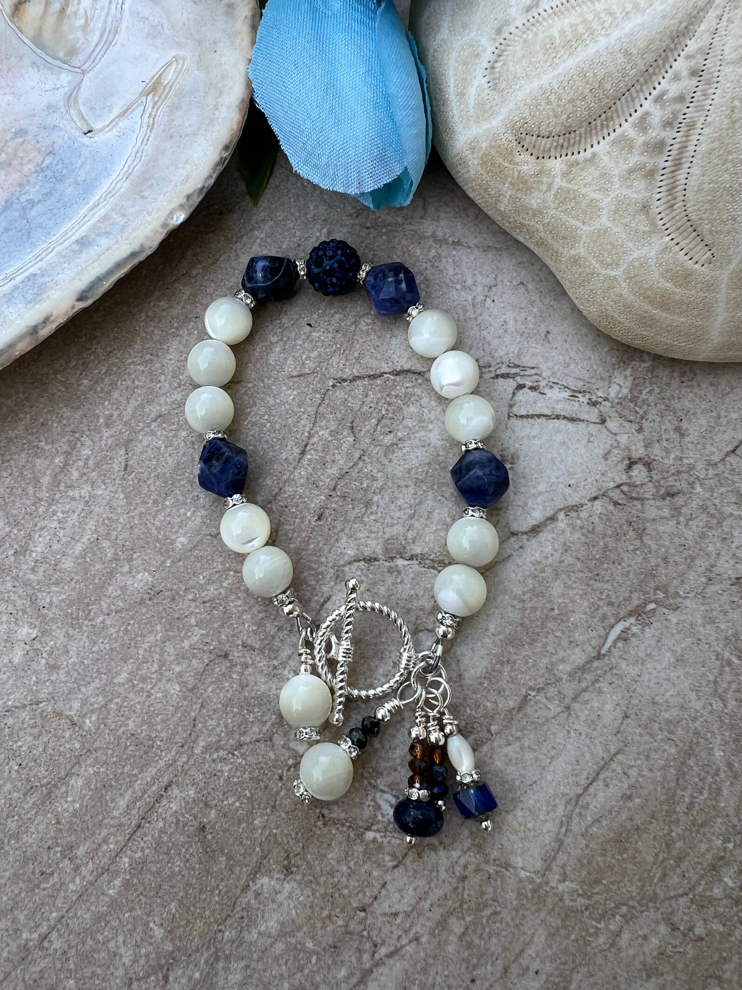Mother of Pearl and Sodalite bracelet