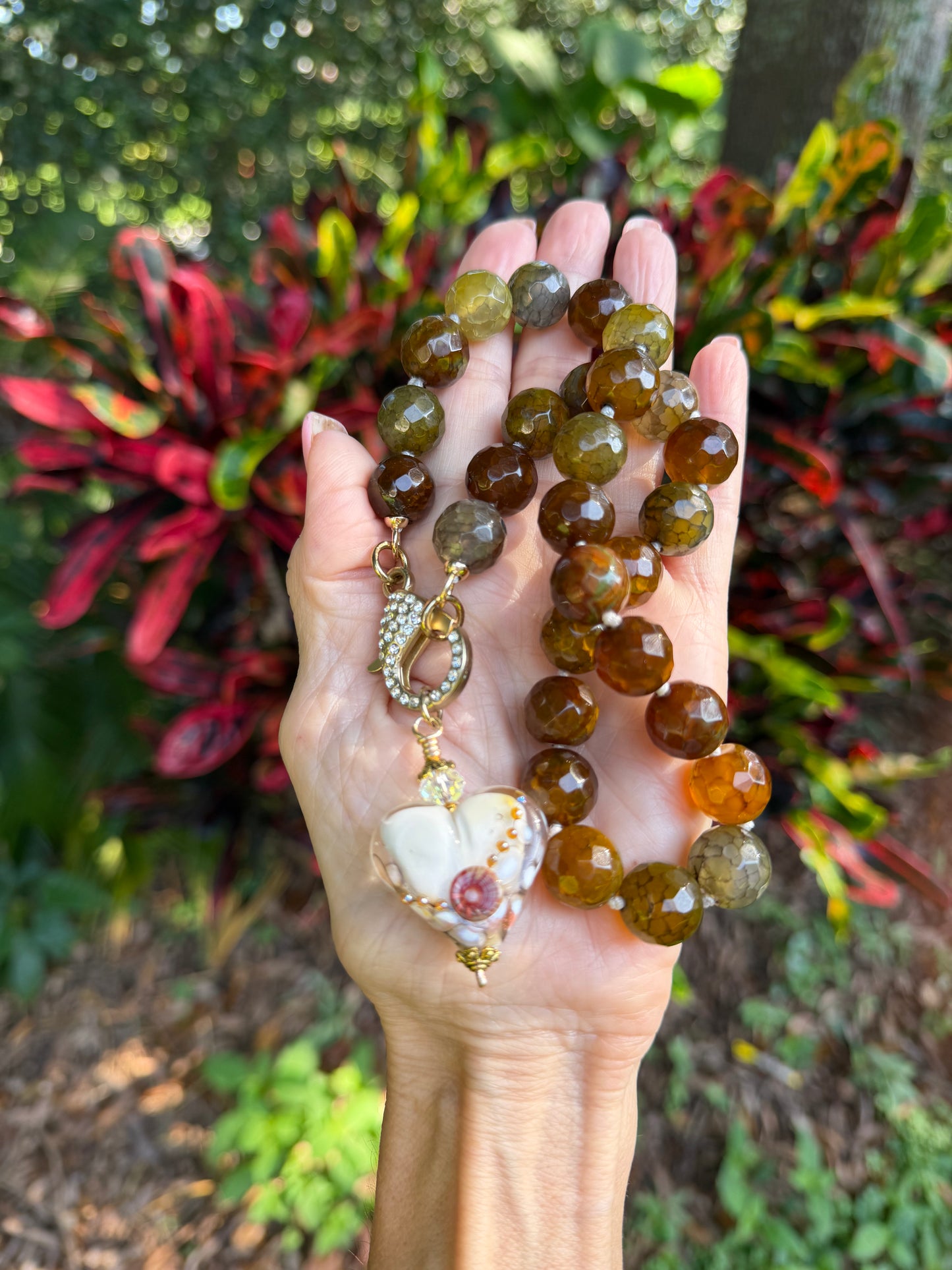 Chunky agate and glass heart necklace