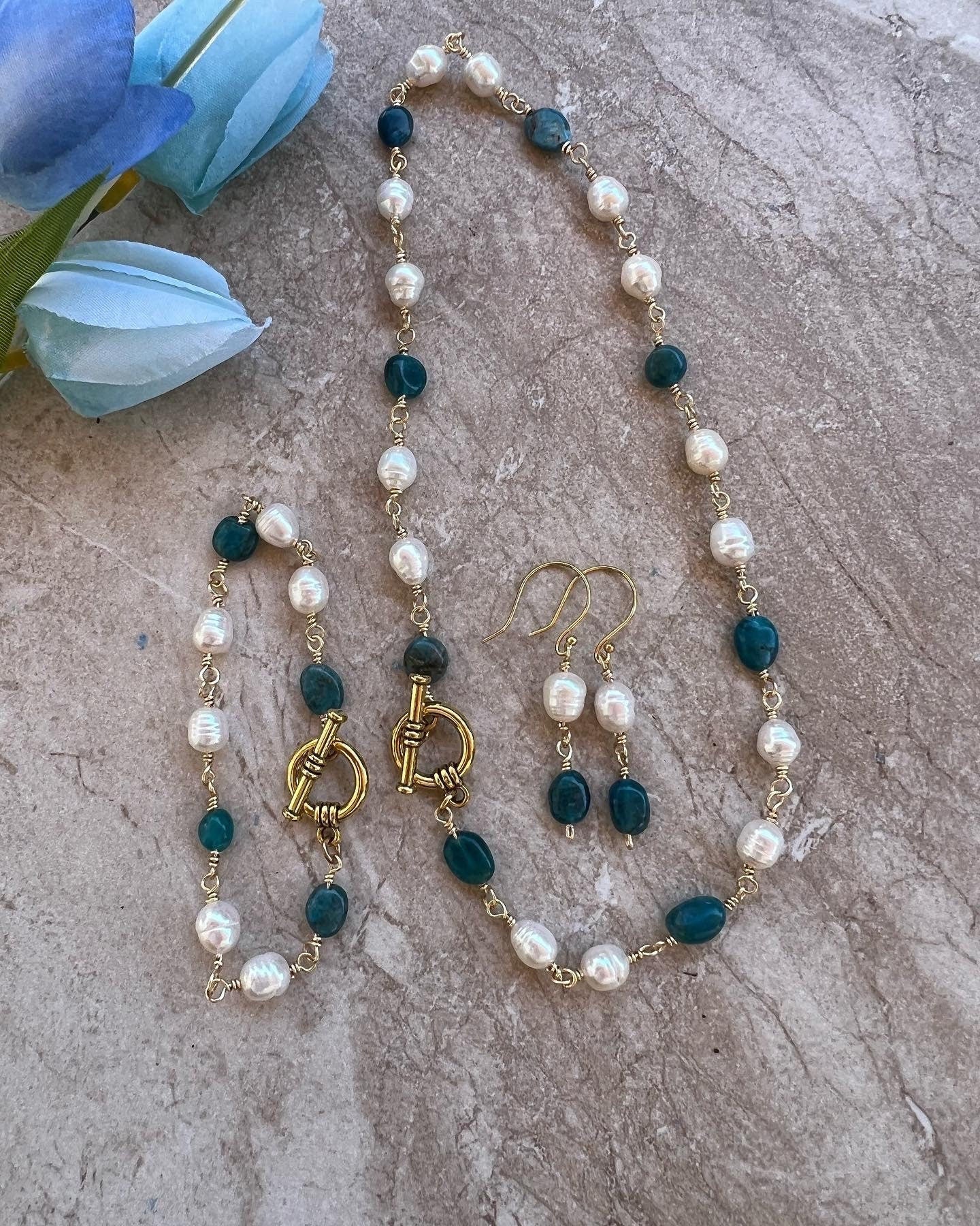 Fresh Water Pearl and Blue Apatite Pebble Nugget set