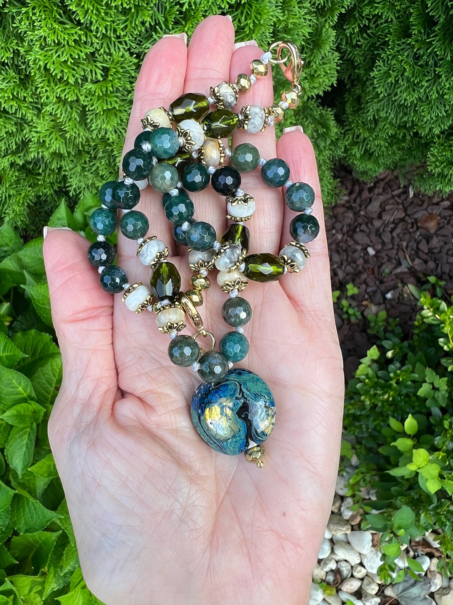 Moss Boho Chic Necklace