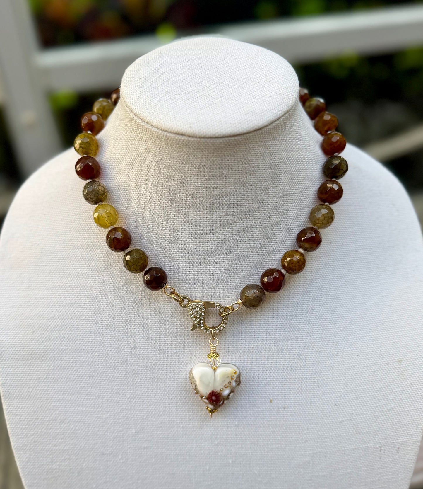 Chunky agate and glass heart necklace