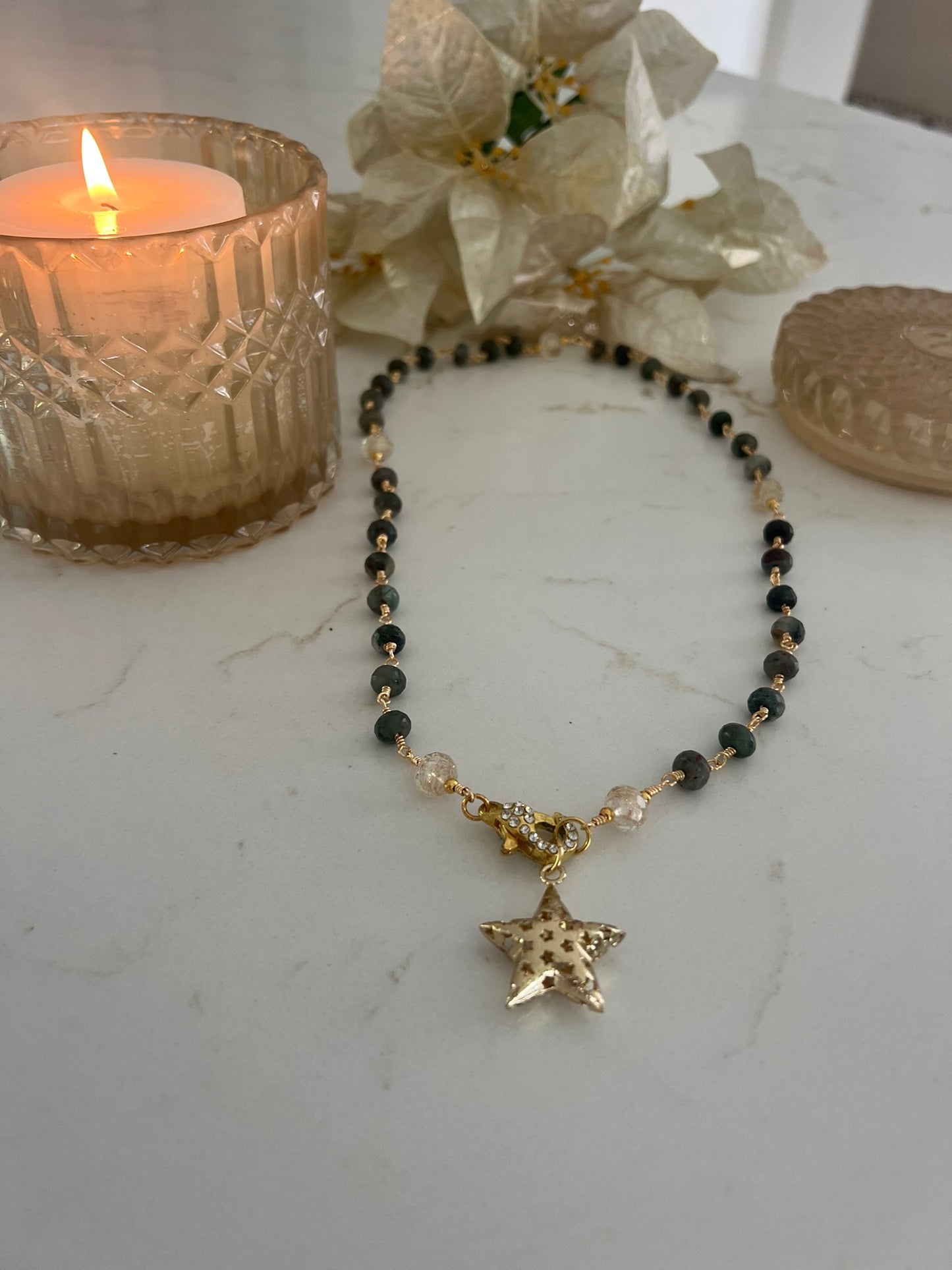 Bloodstone and Gold Glitter Glass Necklace